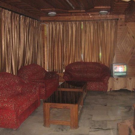Hotel Arsh International Nainital Esterno foto